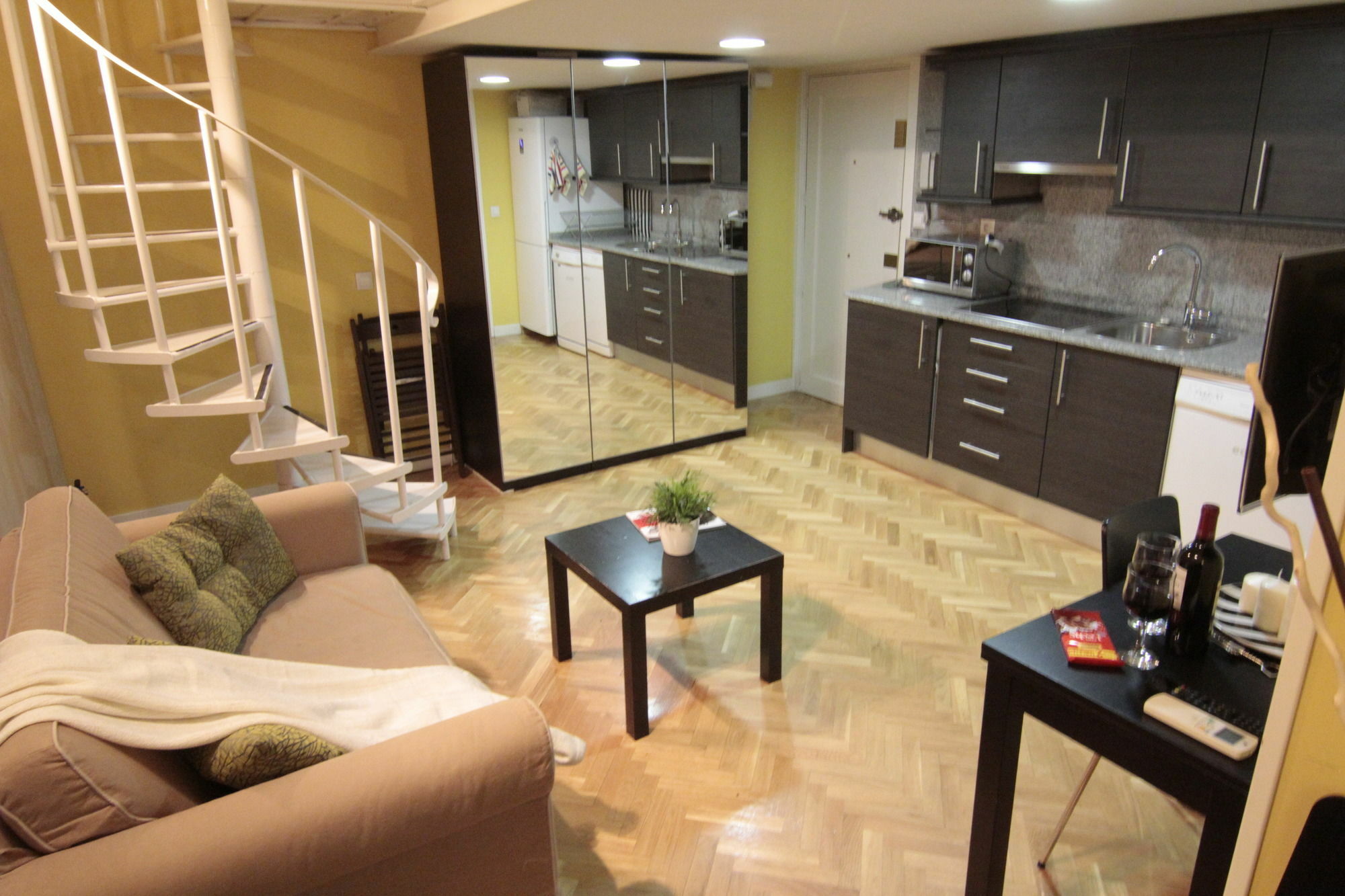 Sol Mayor Apartment Μαδρίτη Εξωτερικό φωτογραφία